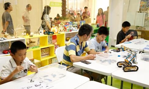 瓦力工廠機器人教育加盟費用